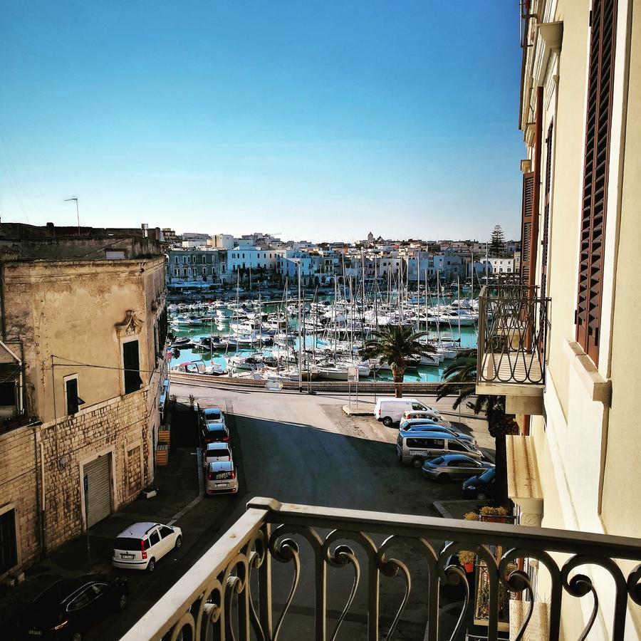 Palazzo Marina Bed & Breakfast Trani Exterior photo